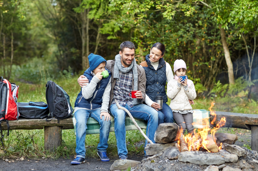 famille au luxe camping 4 Étoiles à millau