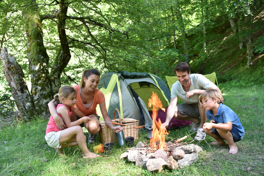 famille en camping écologique Vendée