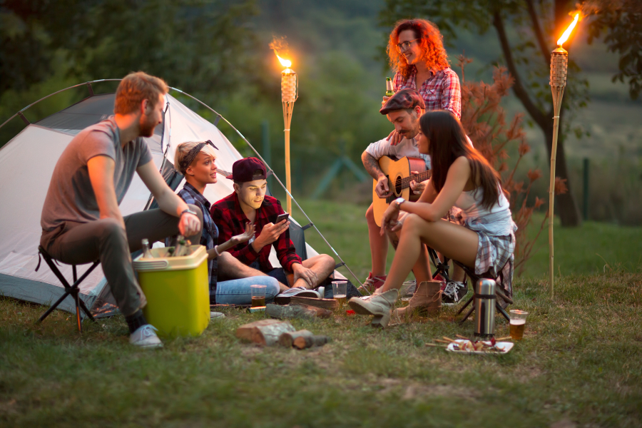 famille en camping écologique Vendée